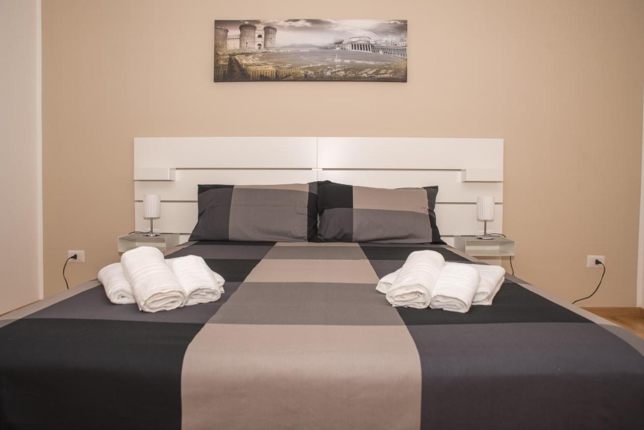 Casa Langellotti Smart Apartment Naples Luaran gambar