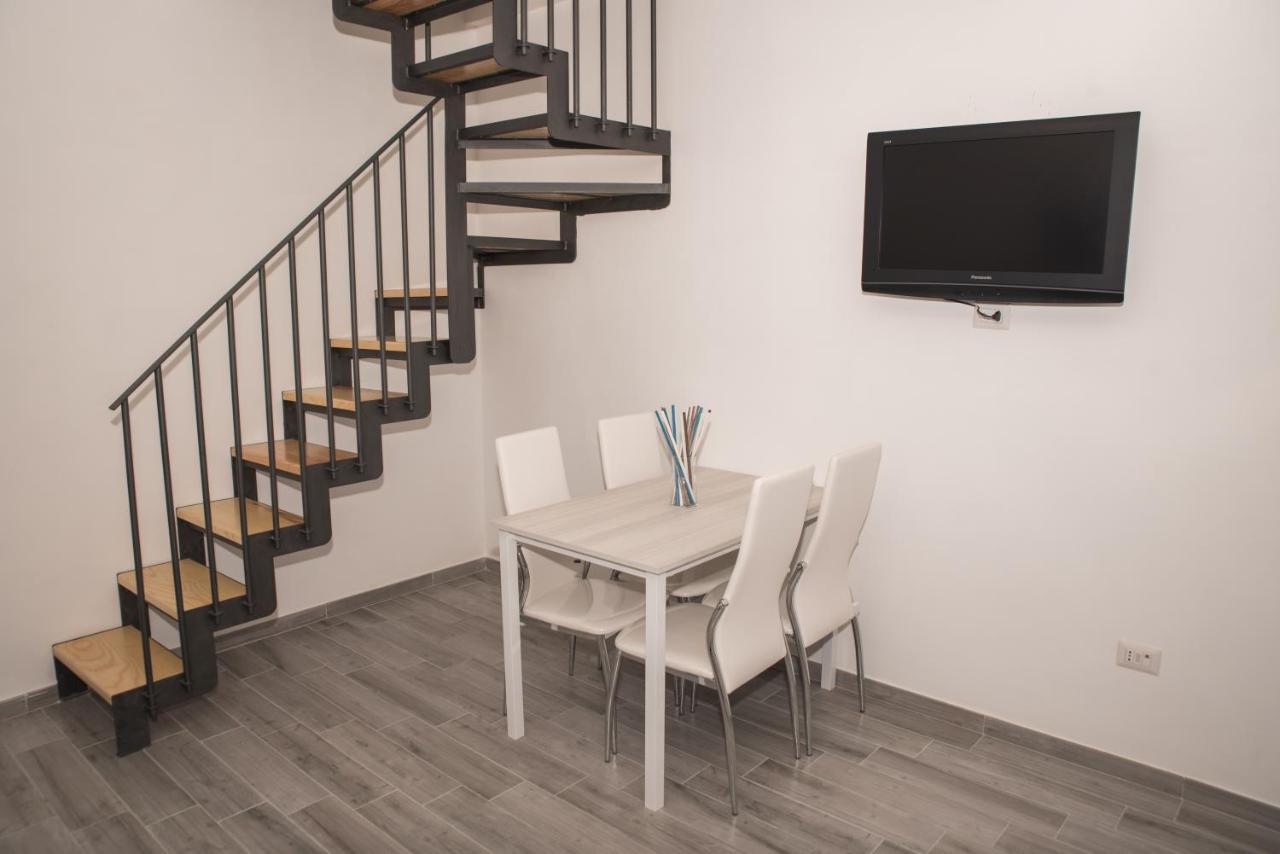Casa Langellotti Smart Apartment Naples Luaran gambar